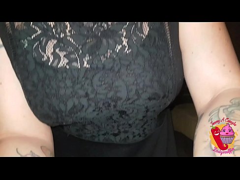 ❤️ سلٹی سوتیلی بہن اسے ایک بلو جاب اور ہسپانوی دیتی ہے۔ ❌ پر ur.trysex.ru